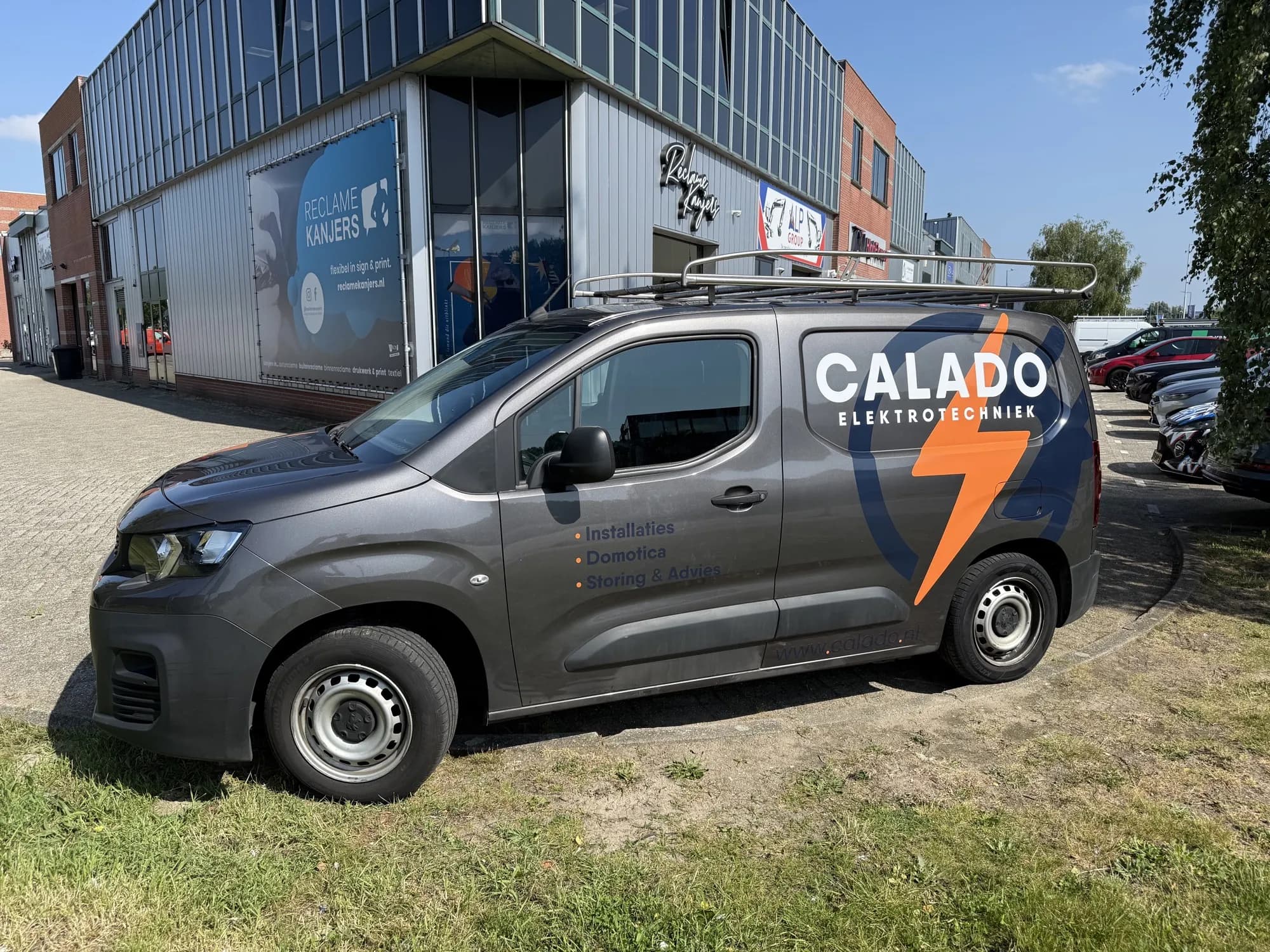 Servicewagen van Calado Elektrotechniek